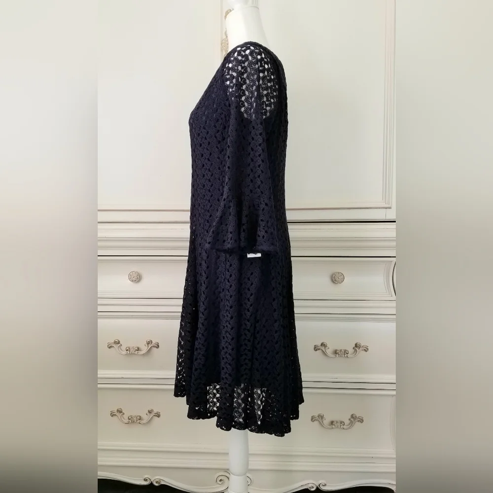 Roz And Ali Blue Crochet Lace 3/4 Bell Sleeve Knee Length Lined Dress 6 NWT